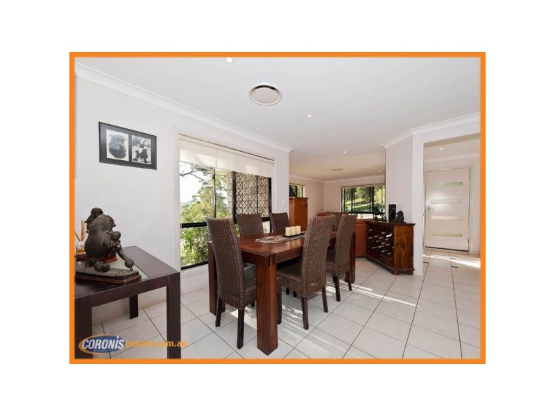 33 Walter Court, Wongawallan QLD 4210