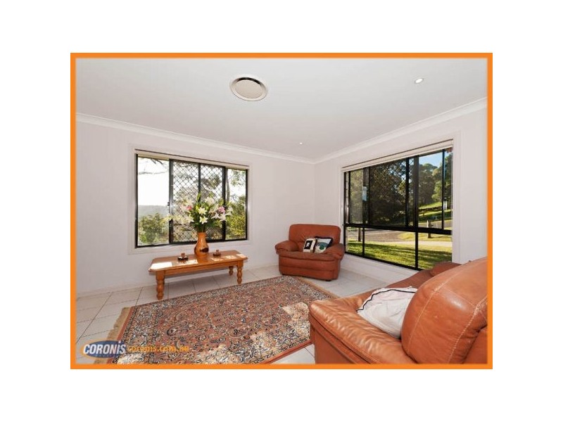 33 Walter Court, Wongawallan QLD 4210