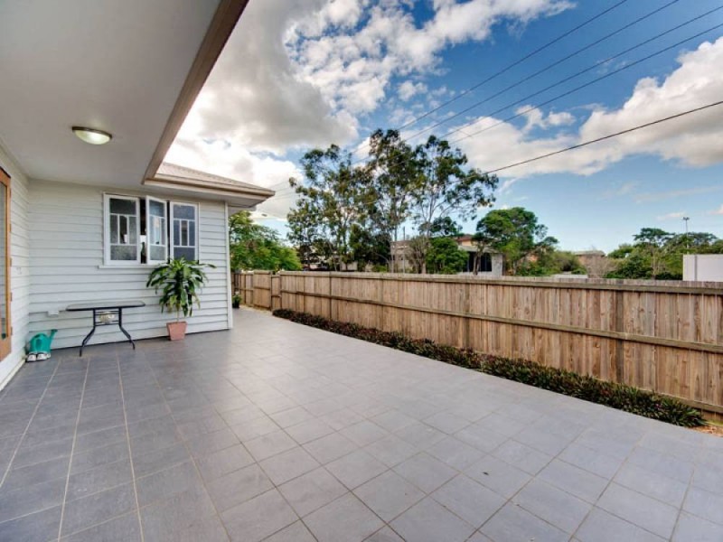 1 Seeney Street, Zillmere QLD 4034