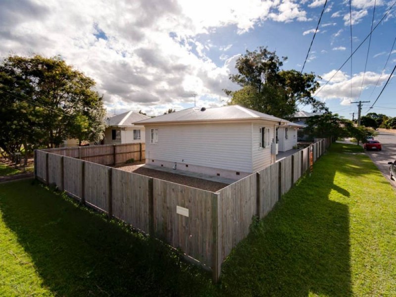 1 Seeney Street, Zillmere QLD 4034