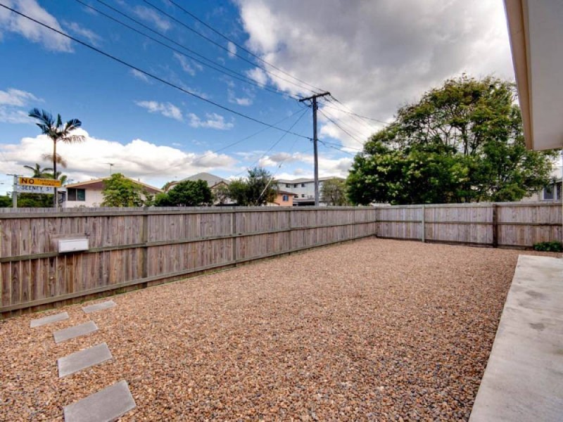 1 Seeney Street, Zillmere QLD 4034