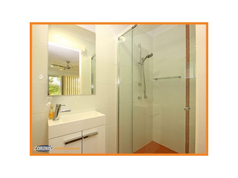 11 Gretel Drive, Beachmere QLD 4510