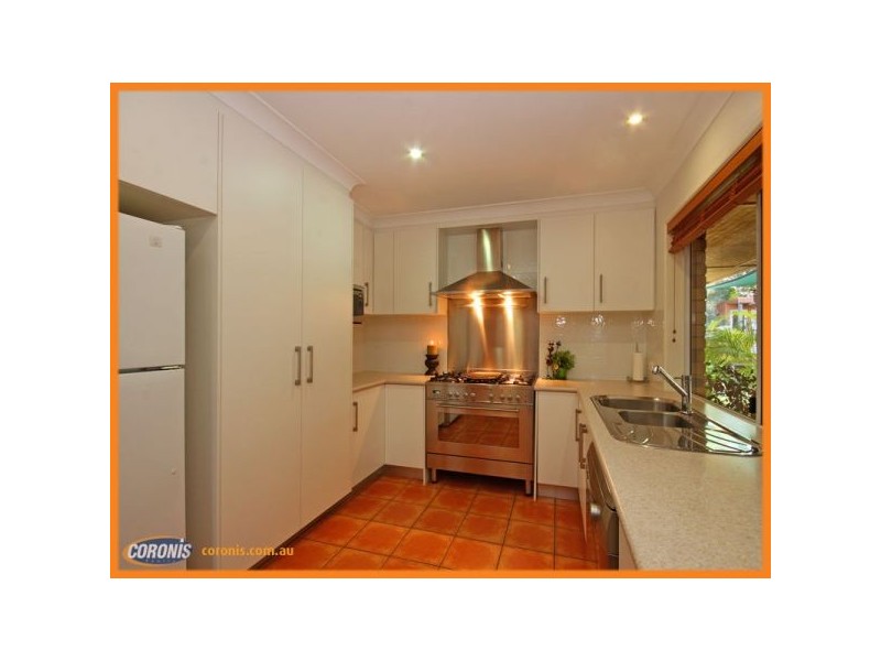 11 Gretel Drive, Beachmere QLD 4510