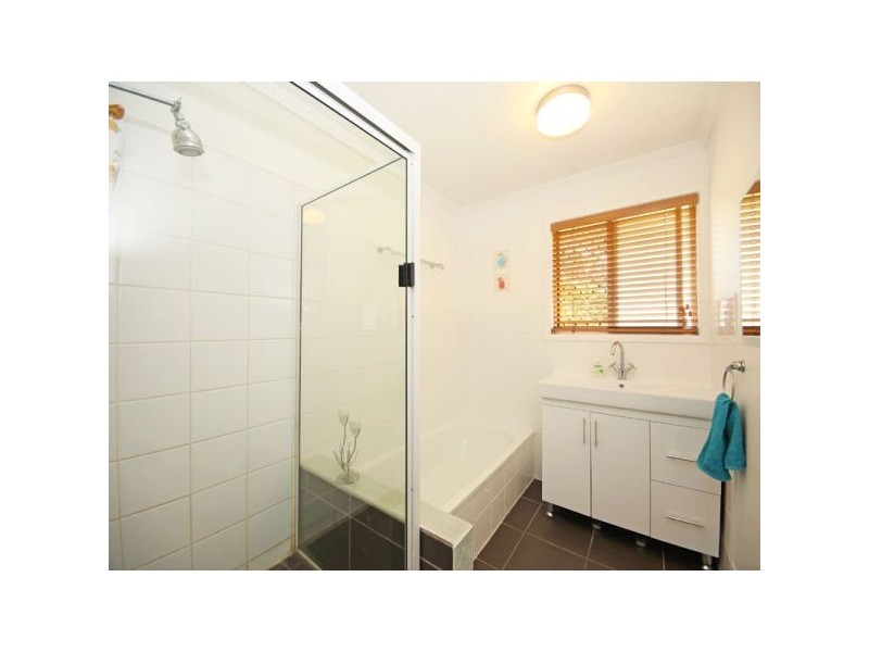 4 Gawain Road, Bracken Ridge QLD 4017