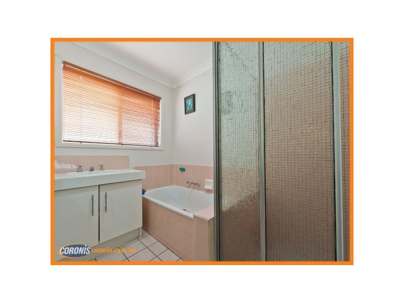 132 Castile Crescent, Edens Landing QLD 4207
