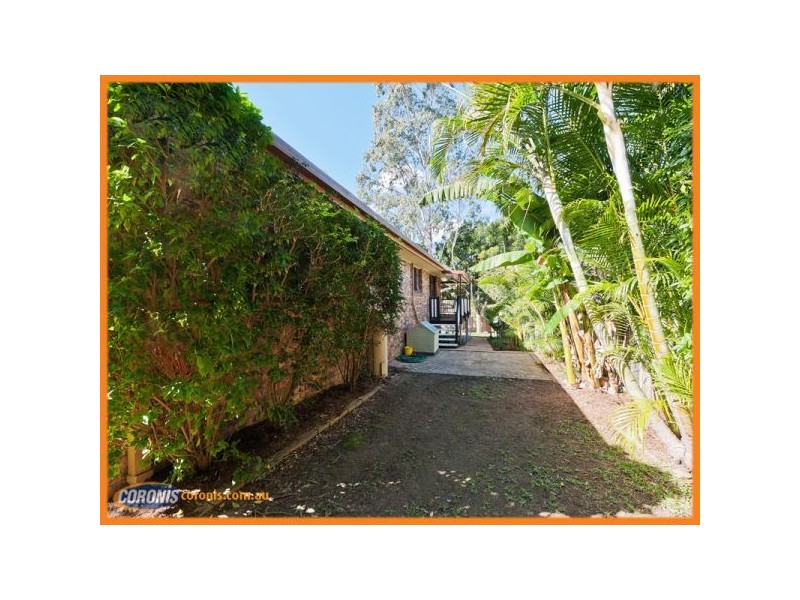 132 Castile Crescent, Edens Landing QLD 4207
