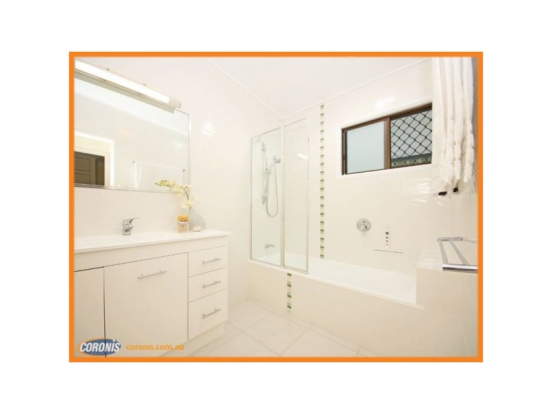 238 Lascelles Street, Brighton QLD 4017