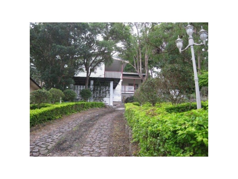 41 Hockings Street, Holland Park West QLD 4121