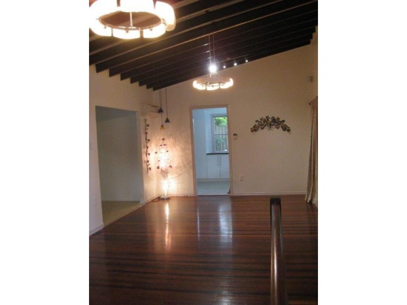 41 Hockings Street, Holland Park West QLD 4121