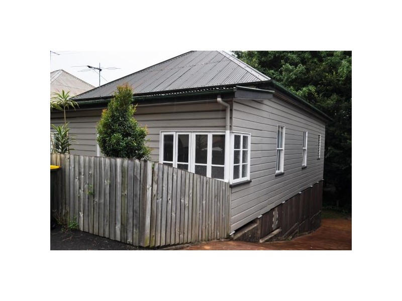 Room 6/25 Lower Clifton Terrace, Red Hill QLD 4059