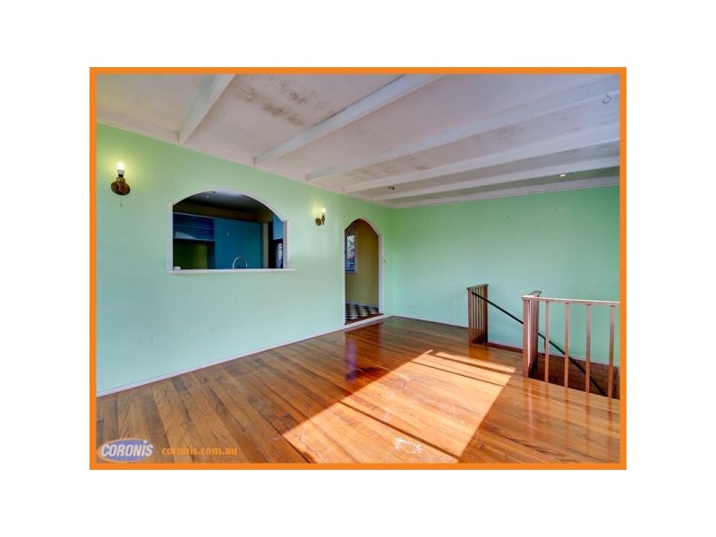 15 Coleridge Street, Stafford Heights QLD 4053