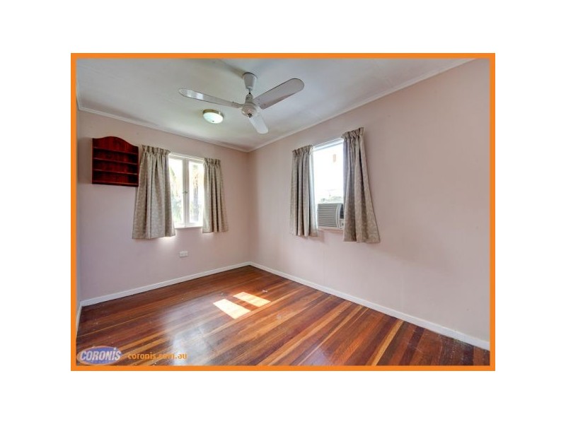 15 Coleridge Street, Stafford Heights QLD 4053