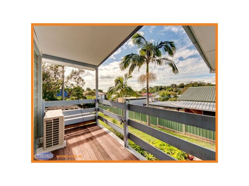 15 Coleridge Street, Stafford Heights QLD 4053