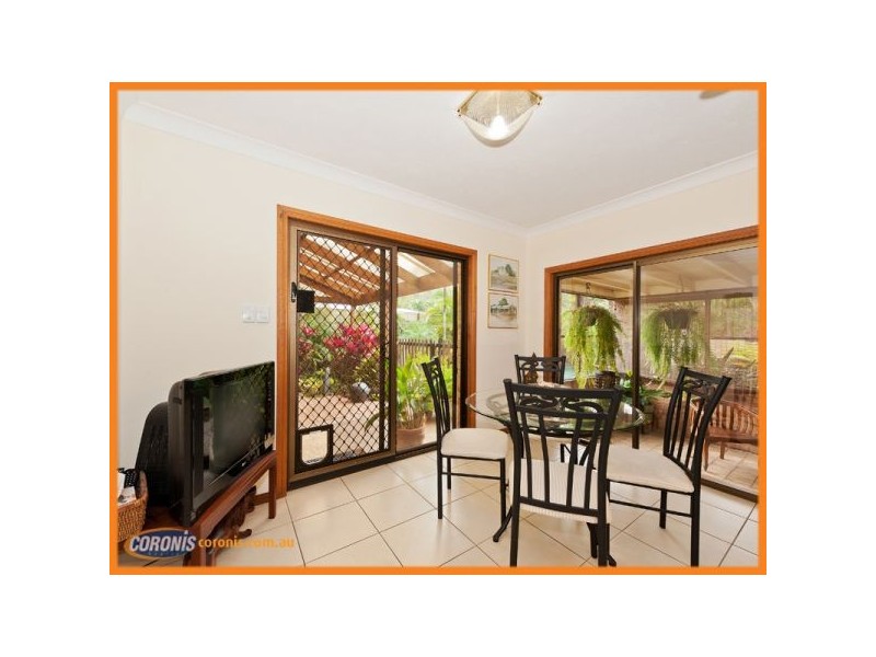 10 Renmark St, Helensvale QLD 4212