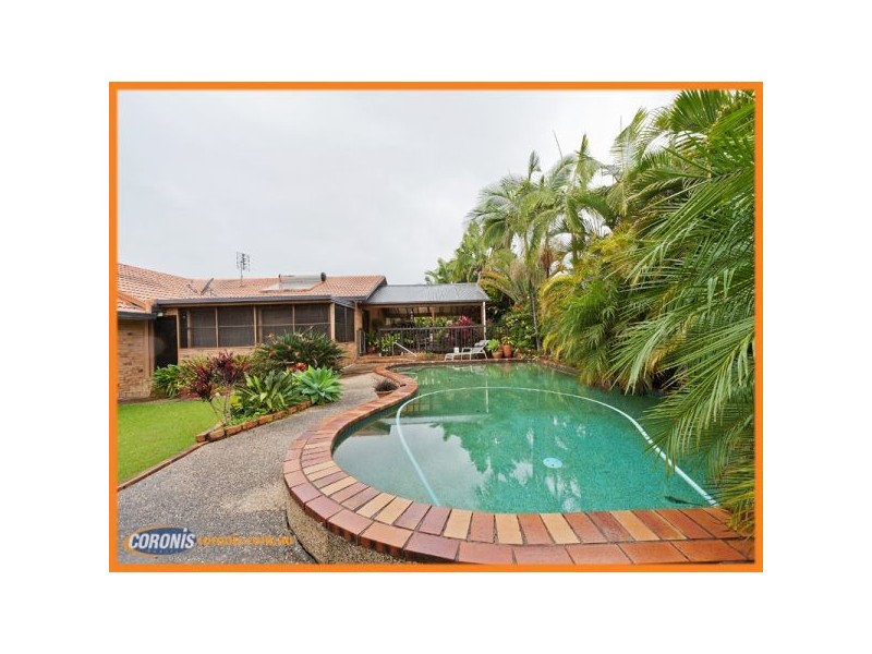 10 Renmark St, Helensvale QLD 4212