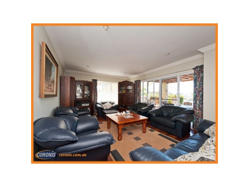 52 Buccaneer Way, Coomera Waters QLD 4209
