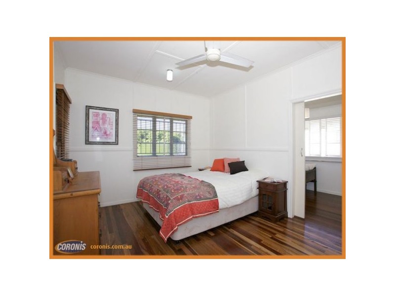 7 Bernard Street, Brighton QLD 4017