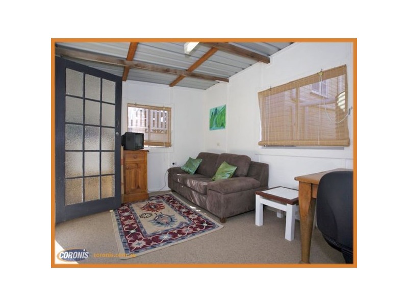 7 Bernard Street, Brighton QLD 4017