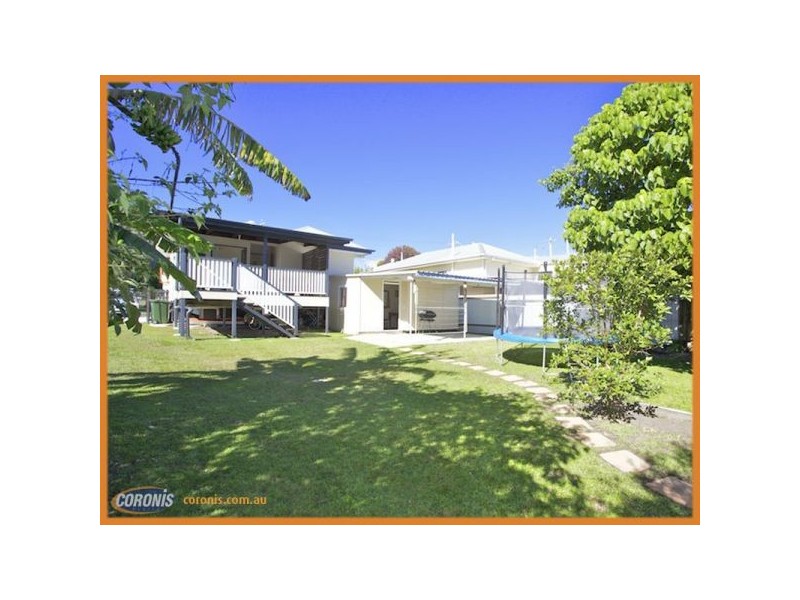 7 Bernard Street, Brighton QLD 4017