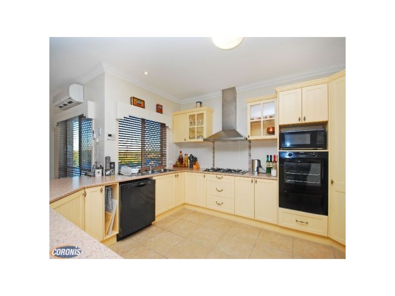 4 Webster Court, Petrie QLD 4502