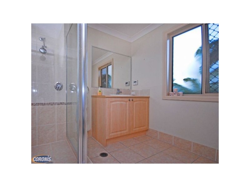 4 Webster Court, Petrie QLD 4502