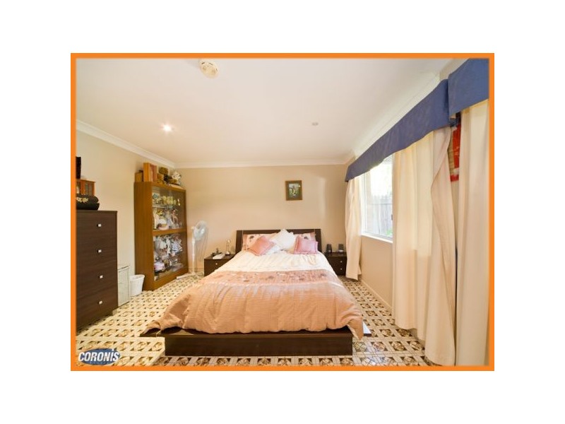 23 Cobble Street, The Gap QLD 4061