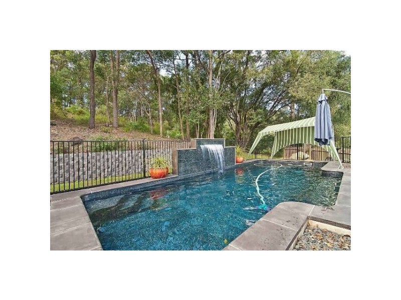 7 Quondare Court, Springwood QLD 4127