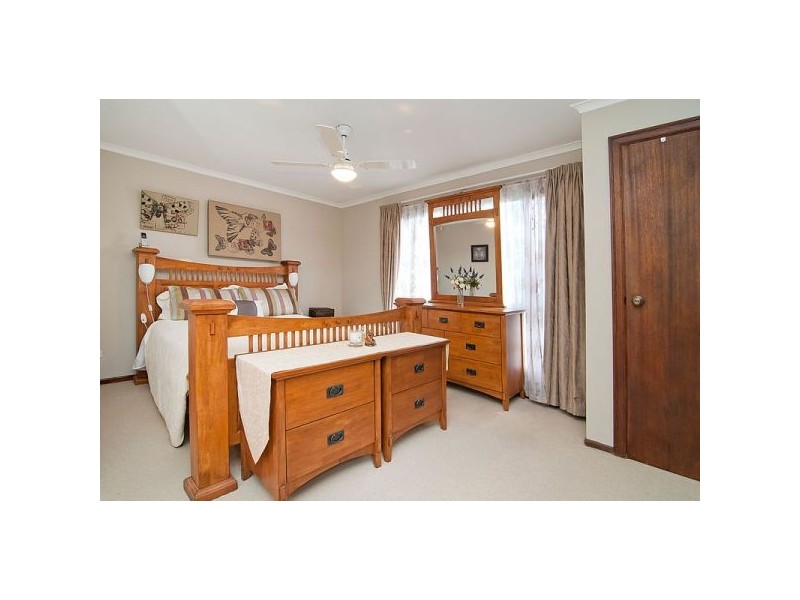 7 Quondare Court, Springwood QLD 4127