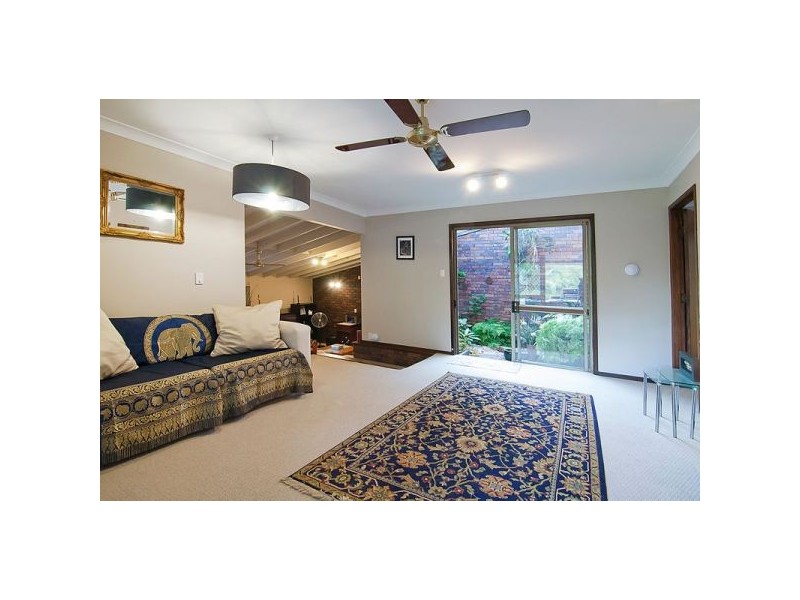 7 Quondare Court, Springwood QLD 4127