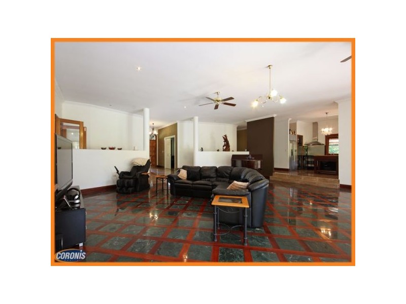 24 Vores Road, Whiteside QLD 4503