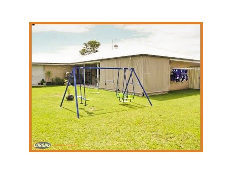 11 Greenshank Court, Deception Bay QLD 4508