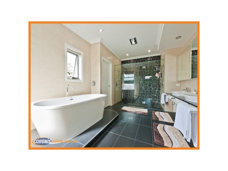 1 Mark Townend Link, Daisy Hill QLD 4127