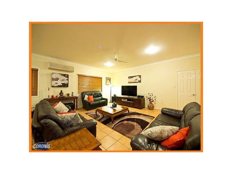 11 Tinaroo Court, Albany Creek QLD 4035