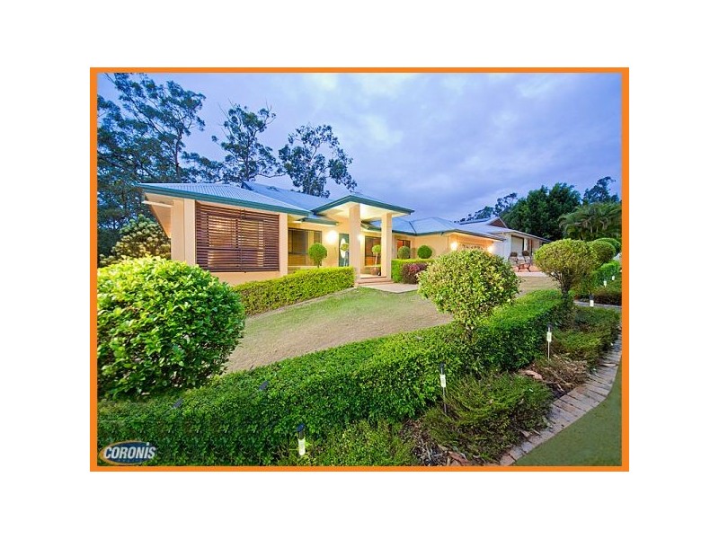 11 Tinaroo Court, Albany Creek QLD 4035