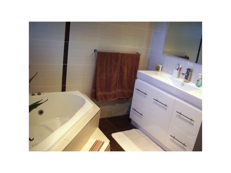 34a Island Outlook Avenue, Thornlands QLD 4164