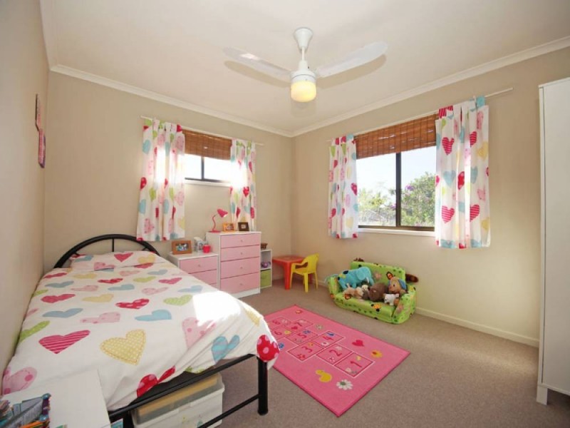37 Fredan Road, Deception Bay QLD 4508