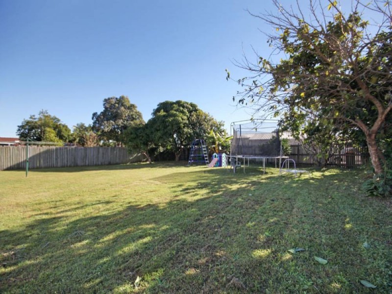 37 Fredan Road, Deception Bay QLD 4508