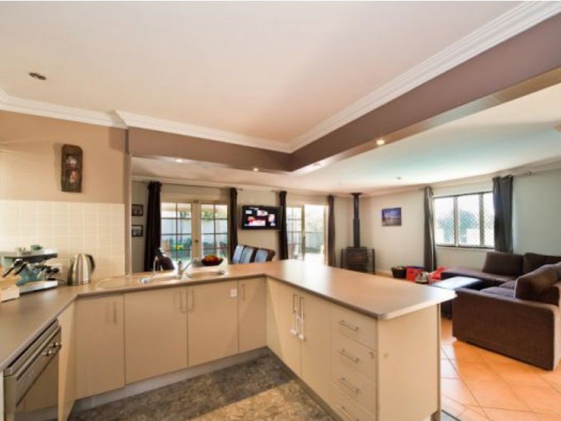 42 Coombell Street, Jindalee QLD 4074
