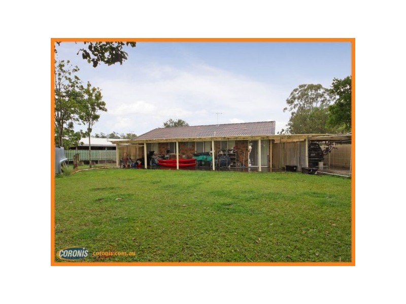 19 Lyndal Court, Morayfield QLD 4506