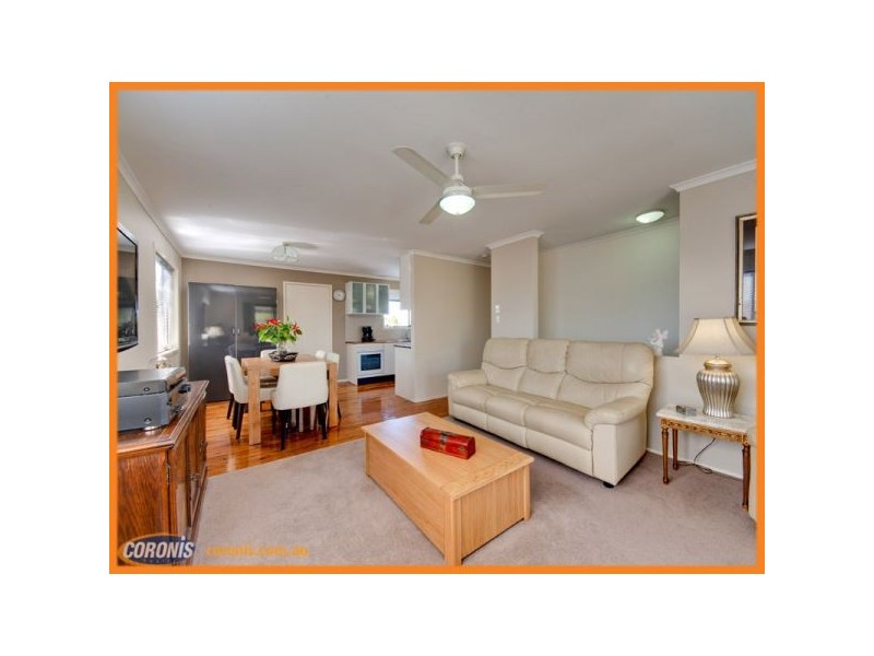12 Carter Court, Sandstone Point QLD 4511