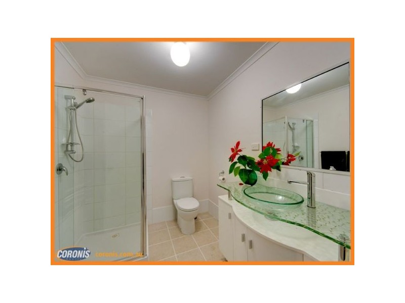 12 Carter Court, Sandstone Point QLD 4511