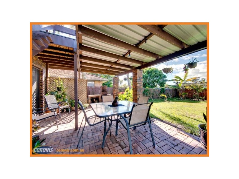 12 Carter Court, Sandstone Point QLD 4511