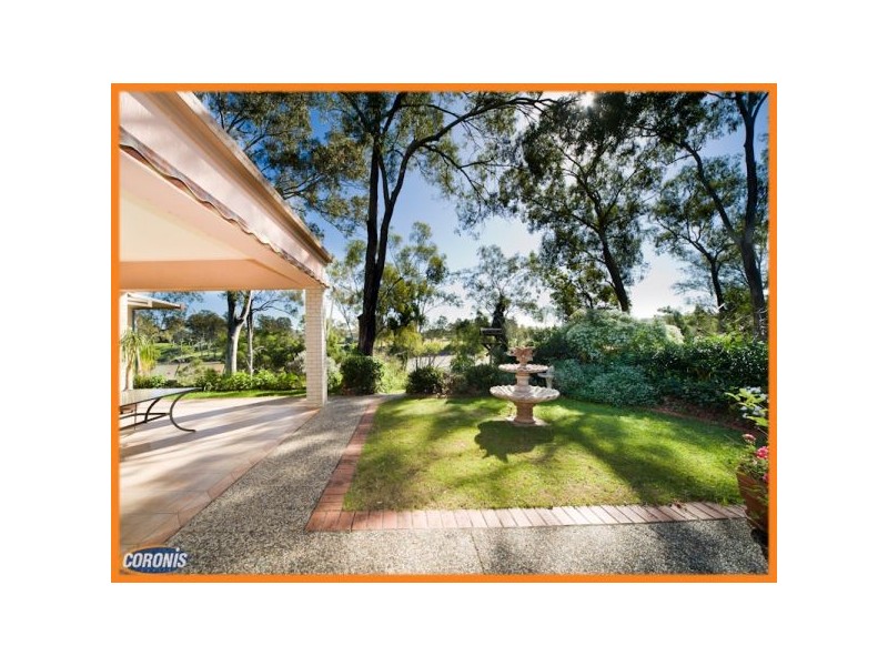 69 Daintree Place, Riverhills QLD 4074