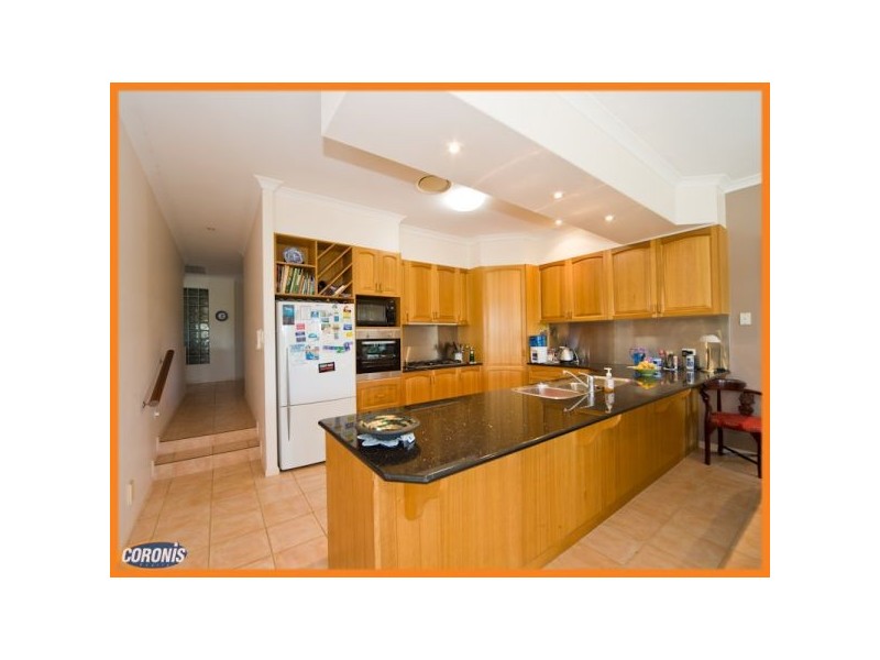 69 Daintree Place, Riverhills QLD 4074