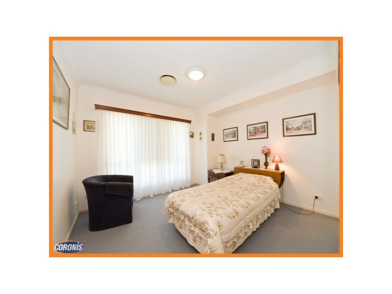 69 Daintree Place, Riverhills QLD 4074