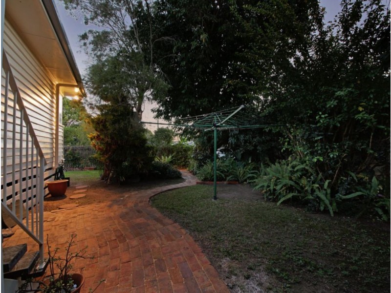 2 Munster Street, Brighton QLD 4017