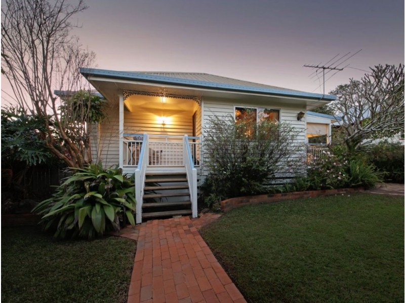 2 Munster Street, Brighton QLD 4017