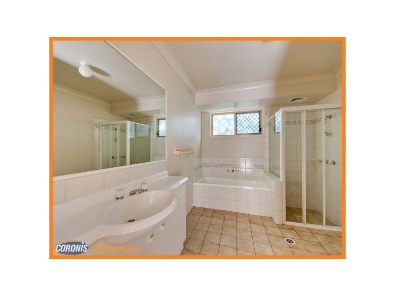 5 Jarrah Place, Fitzgibbon QLD 4018