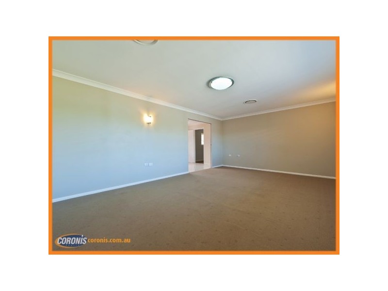 10 Petringa Street, Springwood QLD 4127