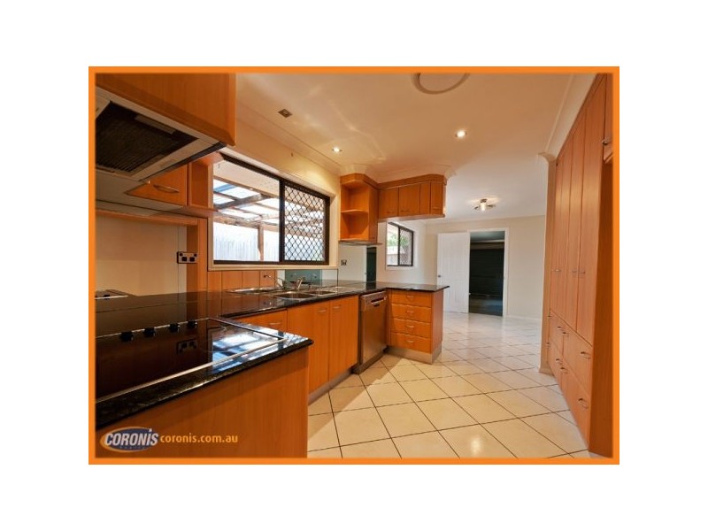 10 Petringa Street, Springwood QLD 4127